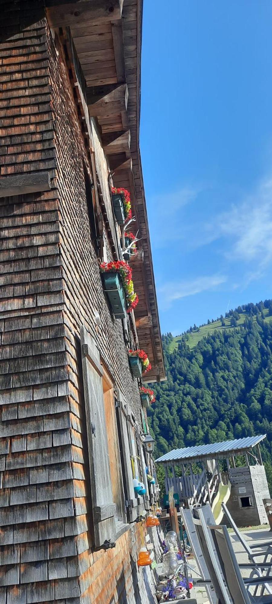 Jausenstation Neuschwand Villa Hittisau Eksteriør bilde